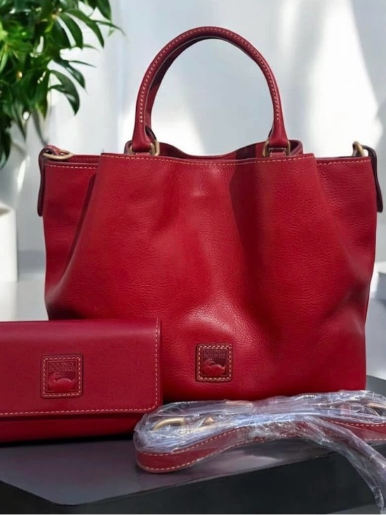 Dooney & Bourke Handbags - Dooney & Bourke Florentine Barlow and Matching Continental Clutch Wallet